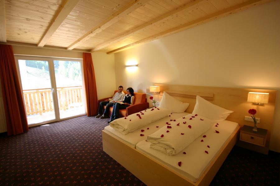 Hotel Mall Sankt Valentin auf der Haide Buitenkant foto