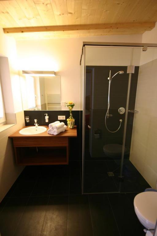 Hotel Mall Sankt Valentin auf der Haide Kamer foto